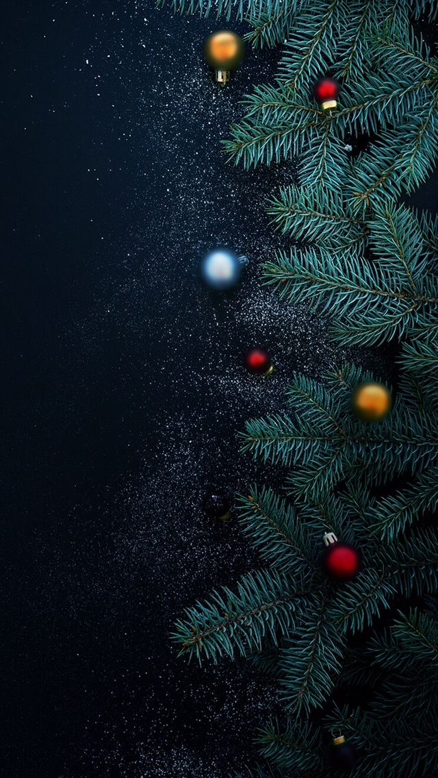 Christmas Tree Wallpaper Full HD