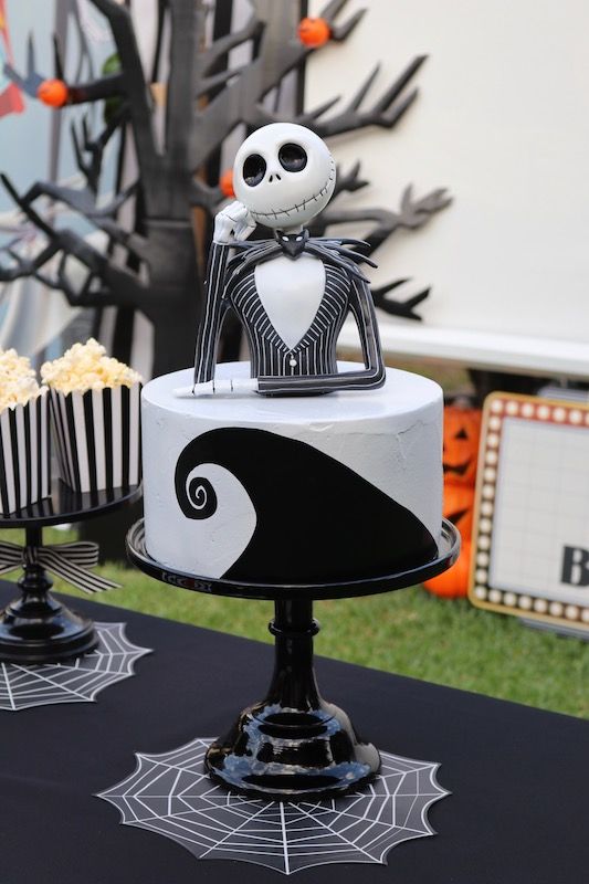 Nightmare Before Christmas Cake