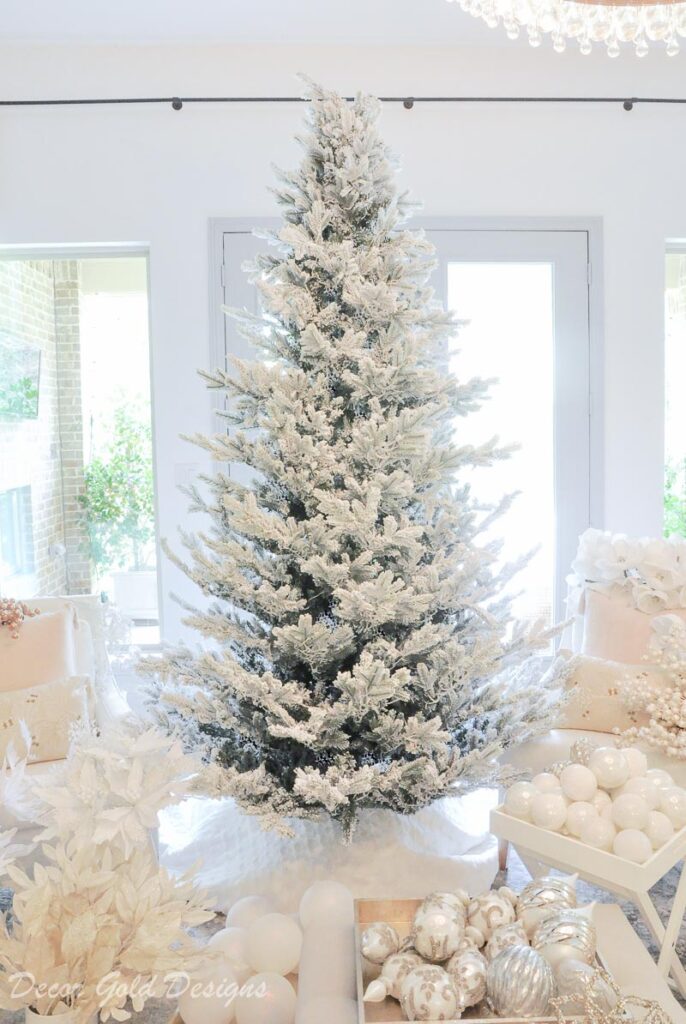 White Christmas Tree 15